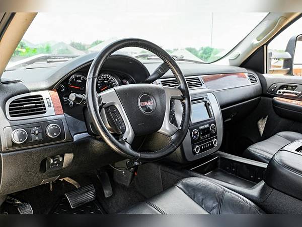 2008 GMC Sierra 3500HD 4WD Crew Cab 167 DRW SLT - $24995.0063611904437249121
