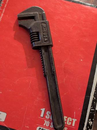 Vintage 9" monkey wrench 1