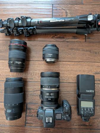 Complete Canon Mirrorless Camera Setup w/ 4 Lenses 1