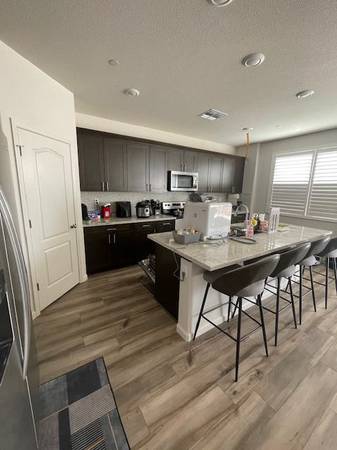 $610 *Room Available in New Community in Elk Grove* (Elk Grove)64043669876994121