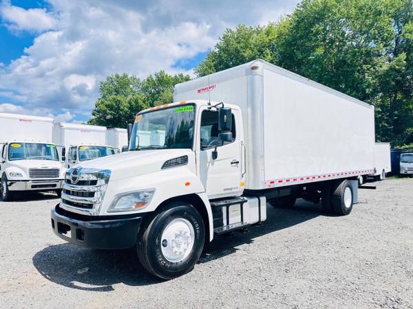 ¡Guau! Un Hino 268A del 2019 con 210.859 millas en Brooklyn - $29.995 (South Amboy)63437716258945122