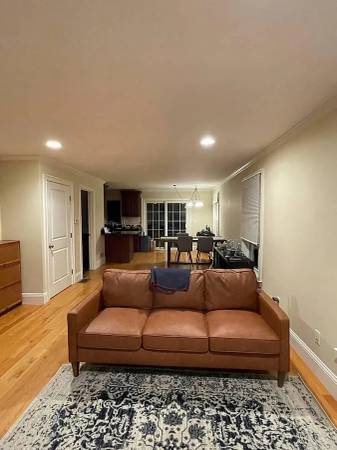 $4,100 / 3br - 1858ft2 - 3 Bedrooms 2 1/2 Baths townhouse to rent (Natick)63856666007041122