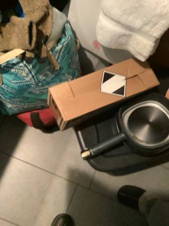 WANTED GARAGE MONTHLY RENT UP TO $100.00 A MONTH DEPENDING ON SPACE! 1