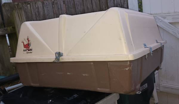 Car right plastic car top carrier for sale 1