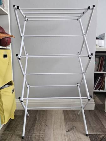 Clothes Drying Rack, Foldable / Collapsible 1