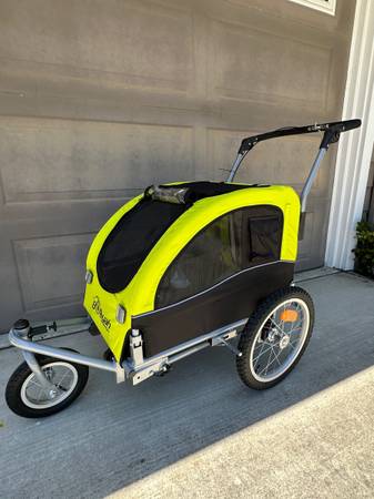 Booyah Medium Pet Stroller and Bike Trailer with suspension 1