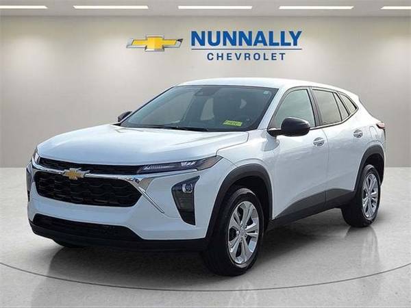 CarBravo 2025 Chevrolet Trax 1