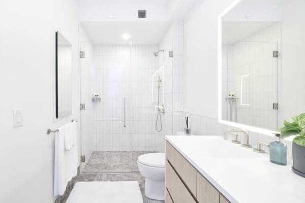 $6200.00 / 2br - 1100ft2 - Park slope meets Gowanus, No Fee + 2 months free on 1 yr * 2,500 sq. f (Gowanus)63816602816641122