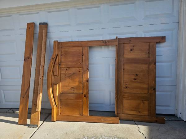 Full Size Bed - Headboard, Footboard and Frame 1