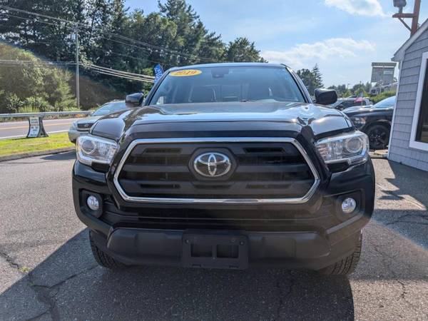 Mira lo que acaba de llegar: una Toyota Tacoma 4WD del 2019 con 149.789 km al norte - $24.95063470784945153121