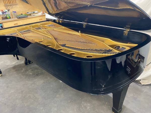 Kawai de 9 pies, gran piano de concierto - $28,500 (Pasadena)63471468448643124