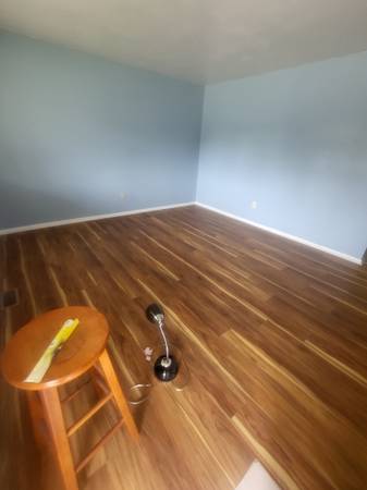 $1,995 / 3br - 1266ft2 - REMODELED HOME  Price Reduced! No steps, no carpet (Delhi)63974467244547121