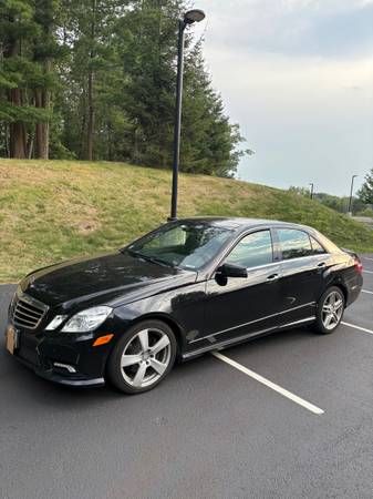 2010 MERCEDES E350 AWD LUXURY-LOW MILES - $9,995 (Waltham)63470757749379123
