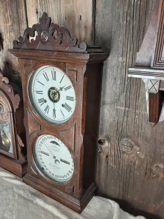 Ithaca calendar clock 1