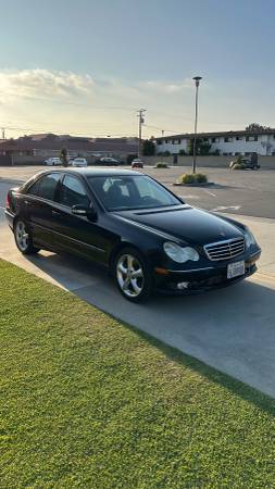 2005 Mercedes C230 Kompressor Super charge Very Clean 1own $2900 obo - $2,900 (Artesia)63470773737985121