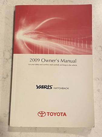 2009 TOYOTA YARIS FACTORY OWNERS MANUAL 1