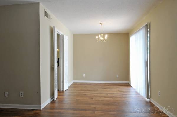 $1,175 / 2br - 1147ft2 - 2 Bedroom Garden Available at Kristopher Woods (792 Jolly Avenue South, Clarkston)63964400935938124