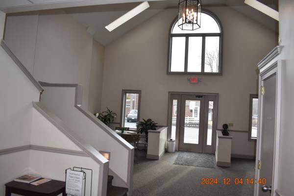 $600 / 150ft2 - Move in Ready& Furnished Office Space (South Hadley, MA)64017048008578123