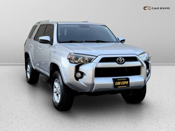 2017 Toyota 4Runner SR5 Sport Utility 4D suv Classic Silver Metallic - $24,998 (LLAME AL 530-464-5165 PARA DISPONIBILIDAD)63617729332993122