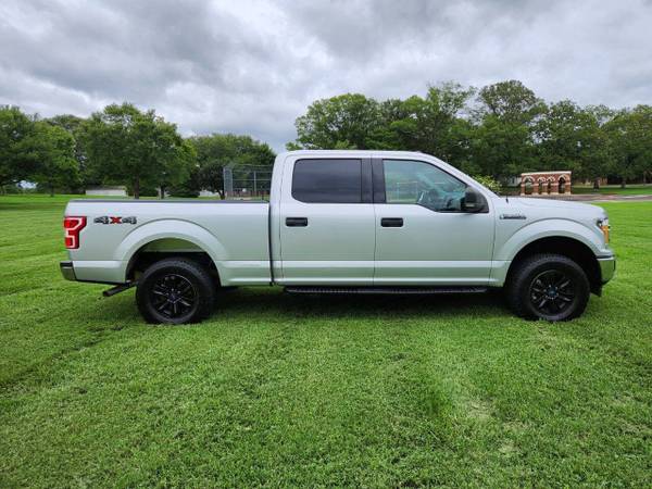 2018 Ford F150 Crew Cab XLT Pickup 4D, 125k great shape - $16,999 (www.yorkmotorco.com)63613513025025123