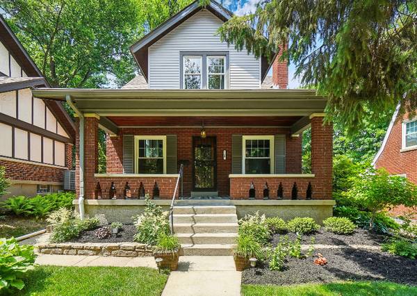 $2900.00 / 4br - 3229ft2 - Charming Park Hills Home64051690127233120