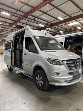 2023 Airstream Interstate 19  Class B Motorhome 1
