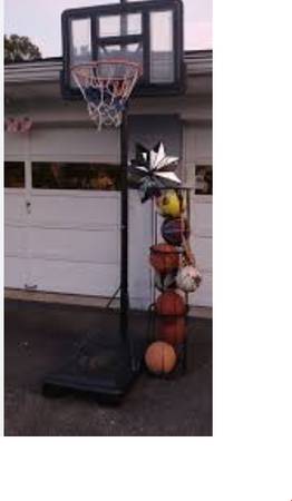portable basketball hoop 1