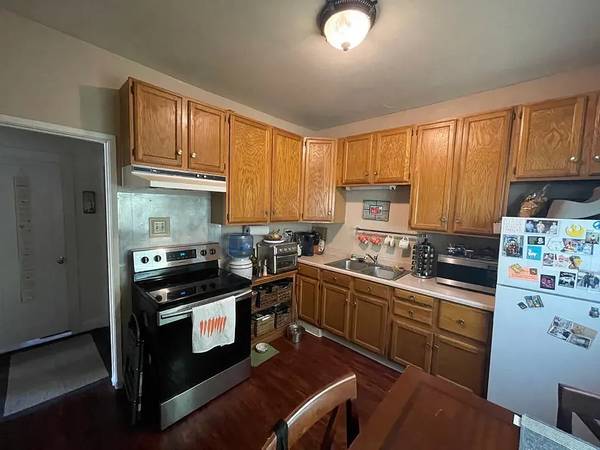 $1,445 / 1br - 1BR Apartment – Walk to BART, Parks, Farmer’s Market, Berkeley Bowl (Berkeley)64030487319811123