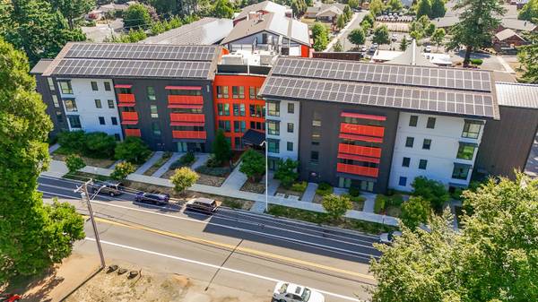 $1,425 / 2hab - 751ft2 - Gestión en el lugar, 2/hab 1/BA, Ubicado en Portland (928 NE 162nd Ave, Portland, OR)63842023419265120