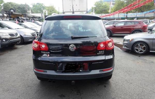 2011 VW Tiguan SEL - $3,950 (Lawrenceville)63620318819457123