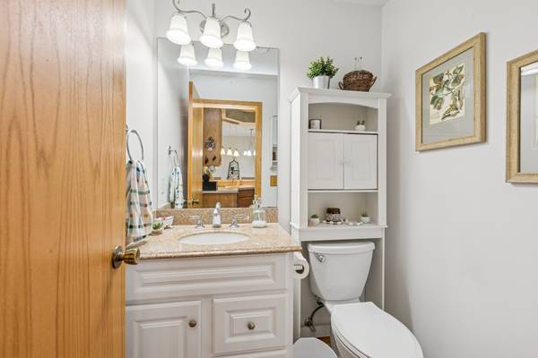 $239,900 / 2br - 1200ft2 - Cute Townhome for Sale (Inver Grove Heights)63868704069761124
