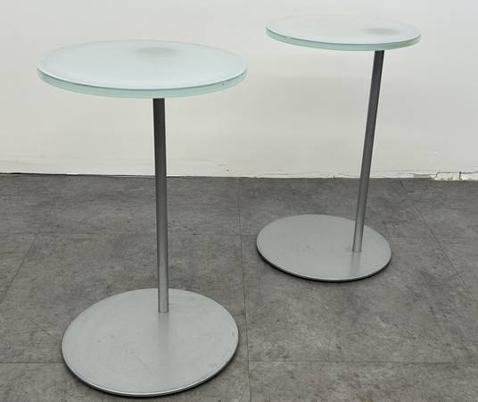 Steelcase Laptop Table w Glass Top Side End Table 2 Available $185 Eac 1