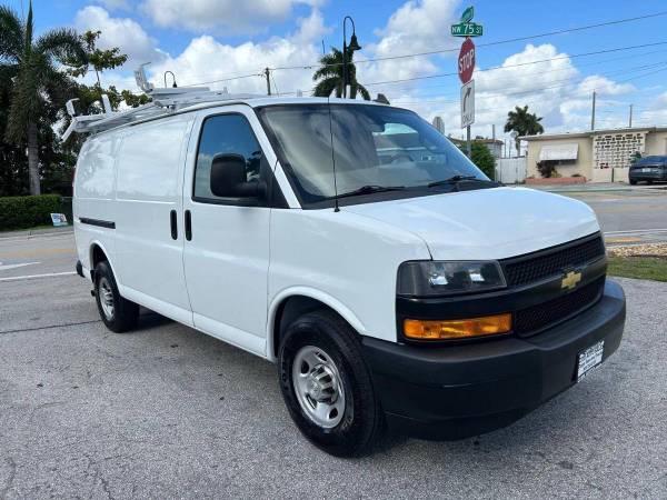 2020 Chevrolet Chevy Express 2500 3dr Cargo Van  cargo vans and trucks - $21,900 (+ Cita auto Sales)63479510322817121