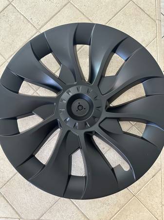 Tesla Model 3 wheels hubcaps. Set of four. 1