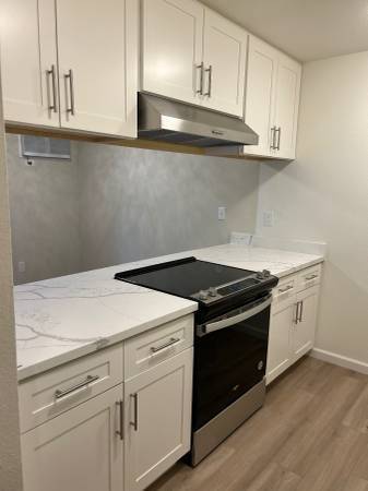 $900 / 1br - 1019 Grand Ave, Santa Rosa, CA (santa rosa)64023720733953121