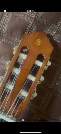 Quarter size YAMAHA acoustic guitar - $99 (Somerville’s)63471246886531123