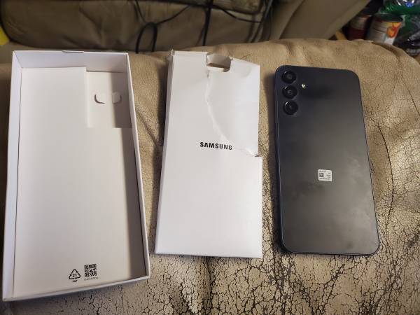 Brand New Samsung Galaxy A15 5G (SM-A156U) Metro network - $180 (emeryville)63471454638209122