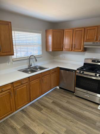 $979 / 1br - 1000ft2 - Two Bedrooms Starting Under $1000!! Fall move-in specials 🏡🍂 (Burlington, NC)64027441898370123