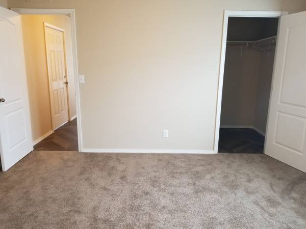$1,999 / 2br - 1025ft2 - A New Day, A Fresh Start: Your Ideal Home Awaits! (Anchorage)64004786477443123