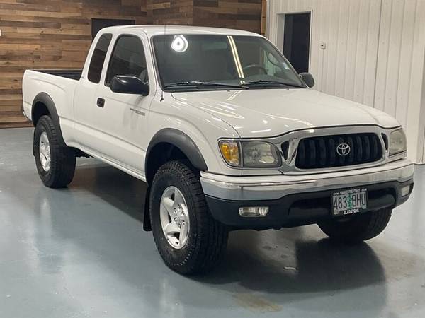 2004 Toyota Tacoma 4x4 4WD SR5 Xtracab / 2.7L 4Cil / Camioneta Local de 1 Solo Propietario - $17,995 (M&M Investment Cars - Gladstone)63617284685059121
