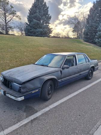 1990 Biick Lasabur Limmited - $500 (Denver)63619896170499120
