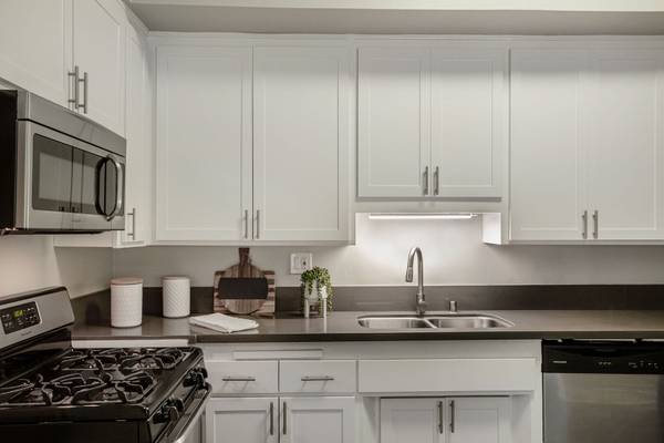 $2,595 / 1br - 750ft2 - Unbeatable UCLA location & amenities–Axiom Westwood is Your Next Home (Westwood/UCLA)63952932173826123