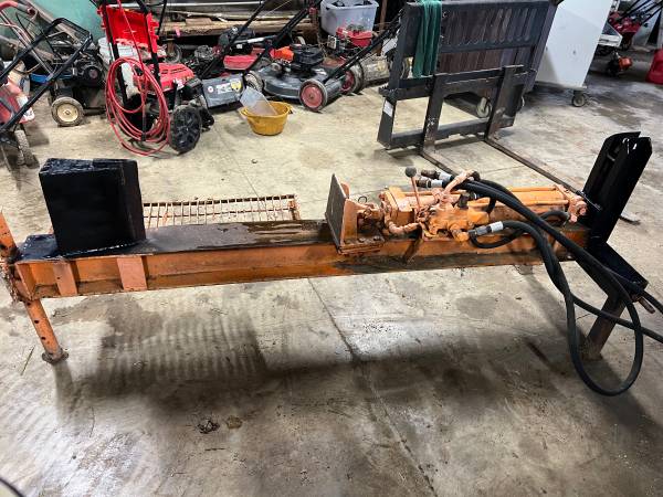 3- point log splitter 1