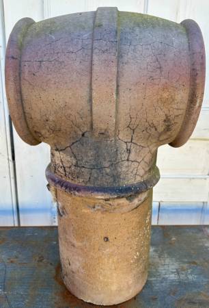 Terracotta Double Pipe Chimney Pot GA20474 1
