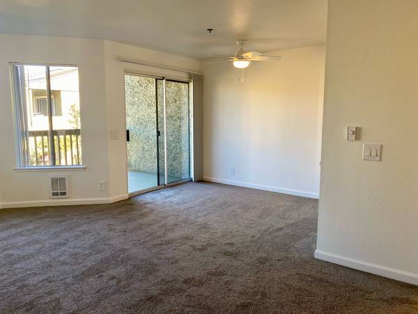 $2,595 / 1br - 690ft2 - ¡Listo Pronto! Agenda una Visita Ahora! Cómodo, Amplio y Luminoso - Recién Mejorado (san bruno)63671992082305121