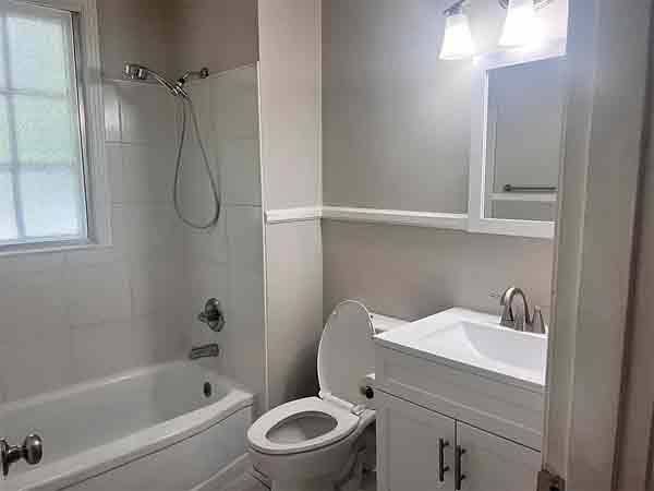 $675 / 1br - 600ft2 - Vivienda recién renovada de 1 dormitorio y 1 baño (Nashville, TN)63680193778305123