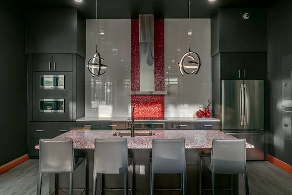 $1,225 Skip the laundromat – Enjoy the luxury of in-unit laundry @ Nexus PDX! (SE Portland, E Burnside, Kerns)63895123650947124