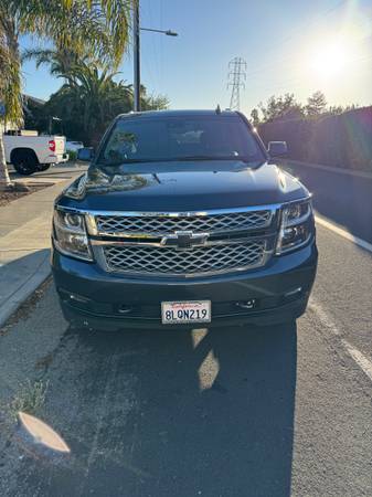 CHEVY TAHOE 4x4 - $31,000 (novato)63473132656001121