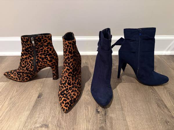 Women's 8.5 Steve Madden Cheetah Booties, Sz. 8 Blue Velvet Stilettos 1
