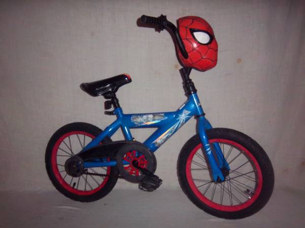 16" BOY'S BIKE 1